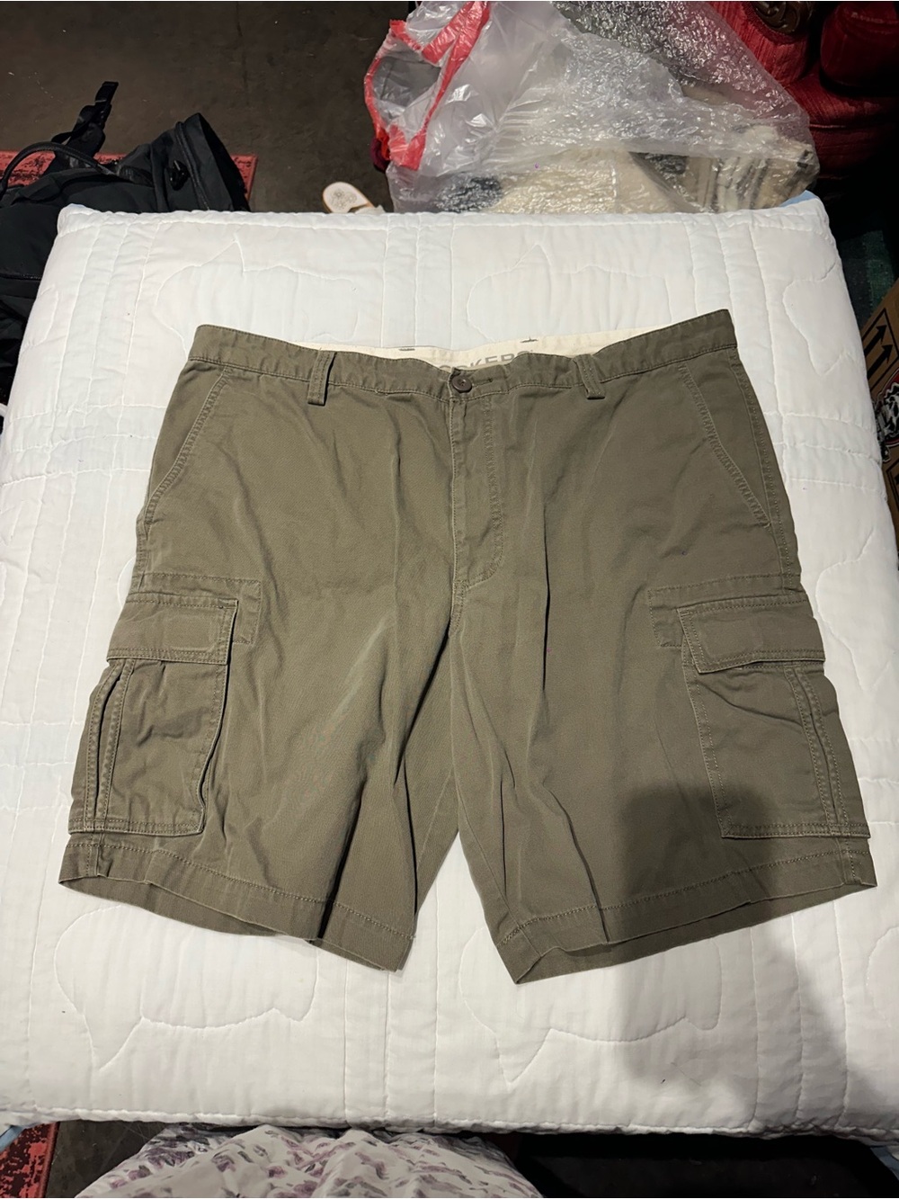 Dockers Olive Green Cargo Shorts - Classic Utility Pockets
